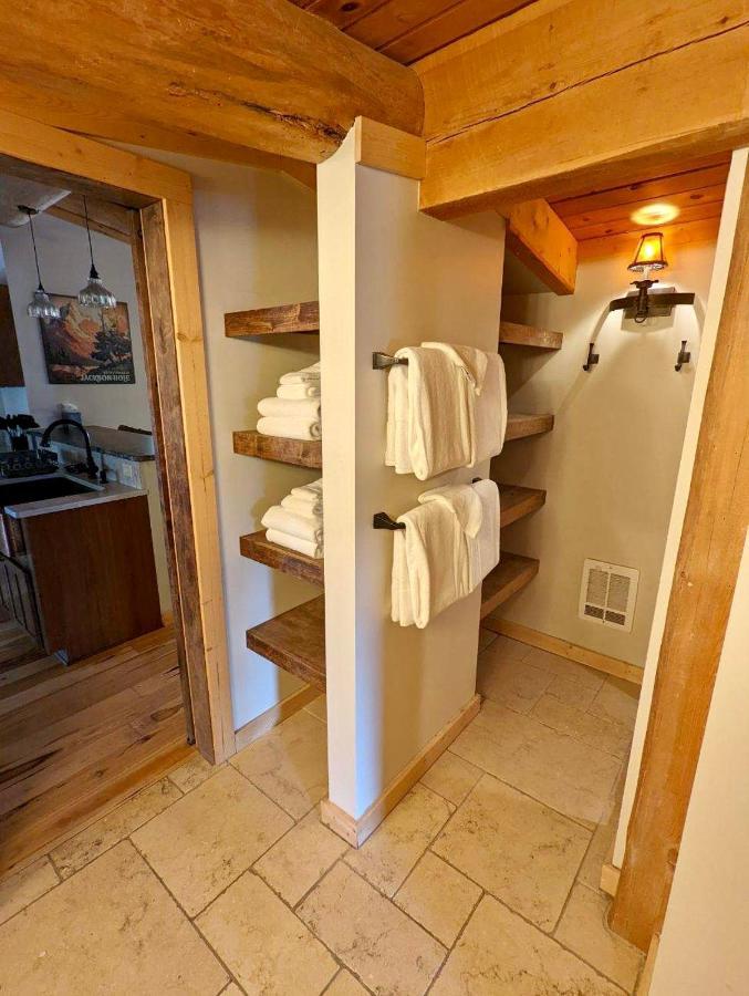 Jackson Hole Hideout Bed & Breakfast Wilson Exterior photo