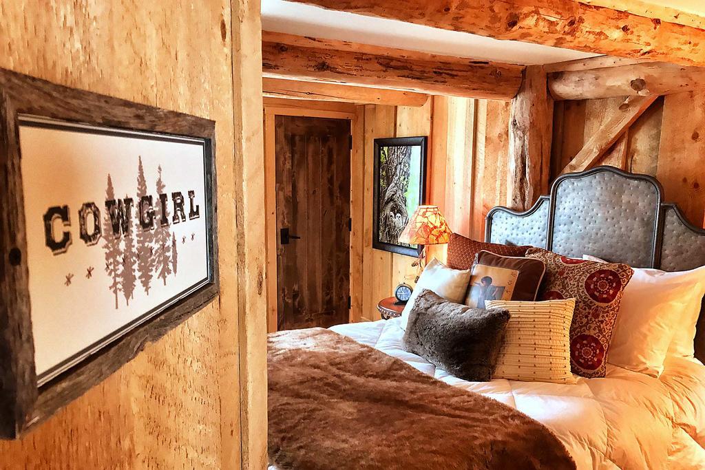 Jackson Hole Hideout Bed & Breakfast Wilson Exterior photo